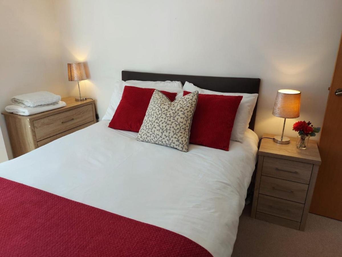 City 2 Bed, 2 Bath, Free Parking & Wifi Sheffield Exterior foto