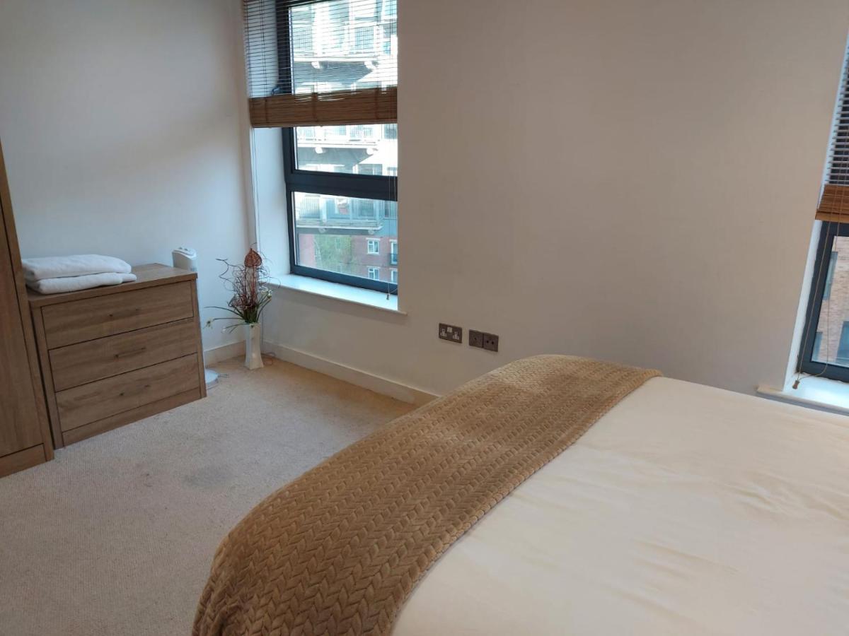 City 2 Bed, 2 Bath, Free Parking & Wifi Sheffield Exterior foto
